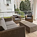 Charm Flat In The Heart Of The Center - Balcony & View * Nicosia