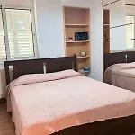 Charm Flat In The Heart Of The Center - Balcony & View Appartamento *